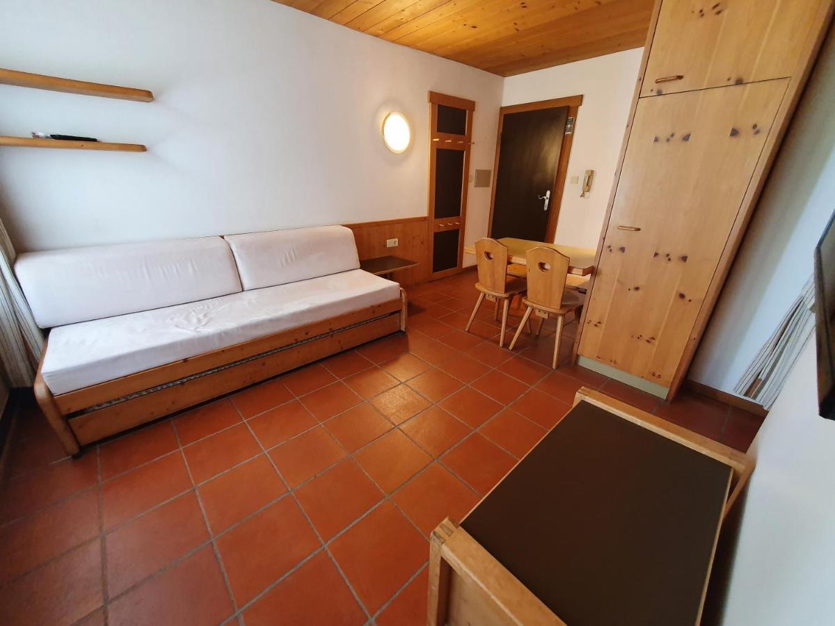 Residence Silvester Racines Exterior foto