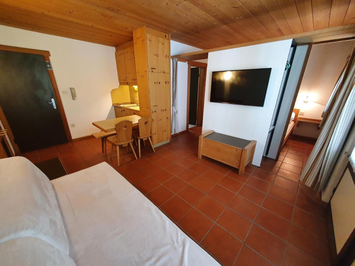 Residence Silvester Racines Exterior foto